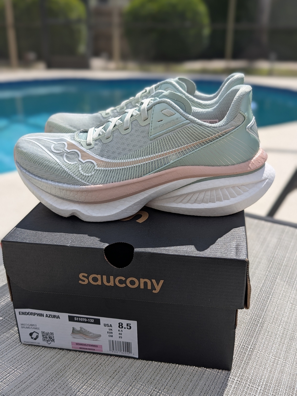 Saucony Endorphin Azura Women's Size 8.5 B Running Shoes Mist/Cameo S11070-132